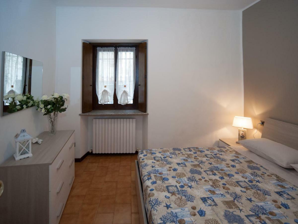 Casa Vacanze Da Carla Abbadia Lariana Extérieur photo