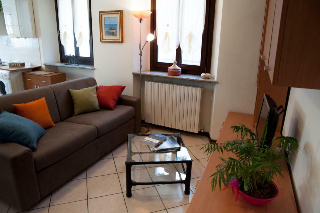 Casa Vacanze Da Carla Abbadia Lariana Extérieur photo